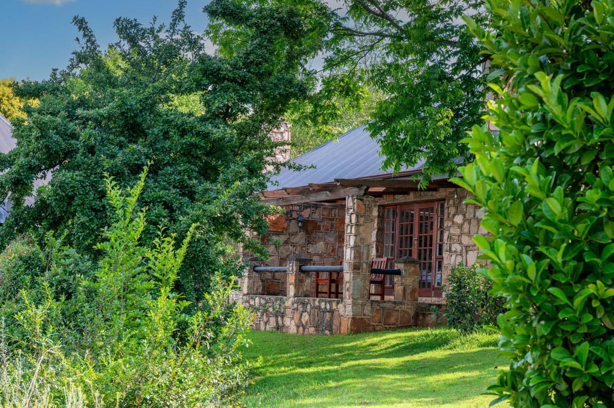 Walkersons Hotel & Spa Dullstroom Exterior foto